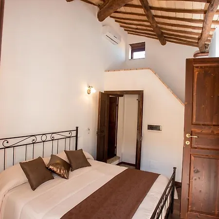 Nocleg ze śniadaniem Luxury Relais Cuore Sabino Stimigliano